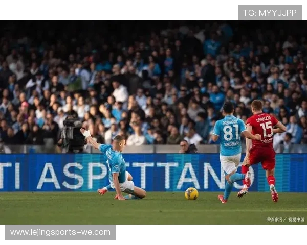 法甲最新比分战报：巴黎圣日耳曼、马赛激战正酣，精彩瞬间回顾